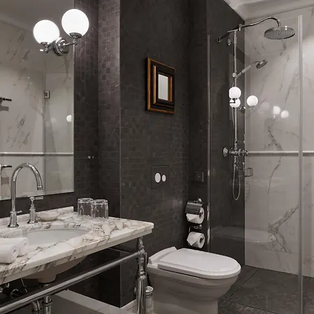 Palace Elisabeth, Hvar Heritage - The Leading Of The World فندق 5*