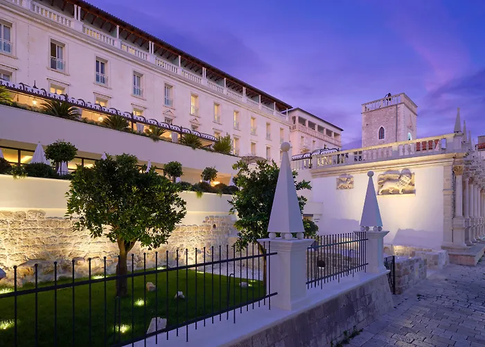 Hotel Palace Elisabeth Hvar - The Leading Of The World