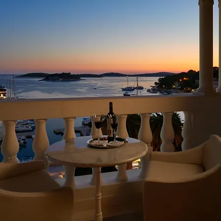 Palace Elisabeth, Hvar Heritage - The Leading Of The World Hvar Town