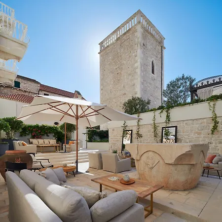 Palace Elisabeth Hvar - The Leading Of The World
