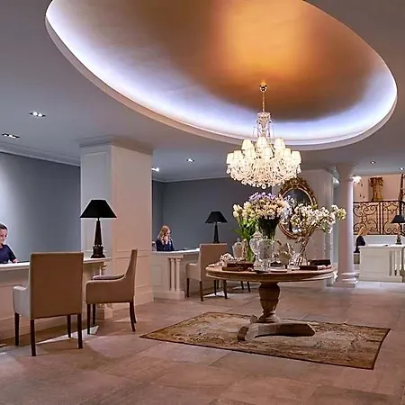 Hotel Palace Elisabeth Hvar - The Leading Of The World