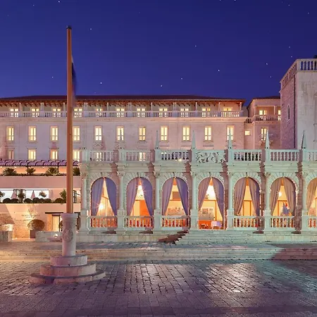 Palace Elisabeth, Hvar Heritage