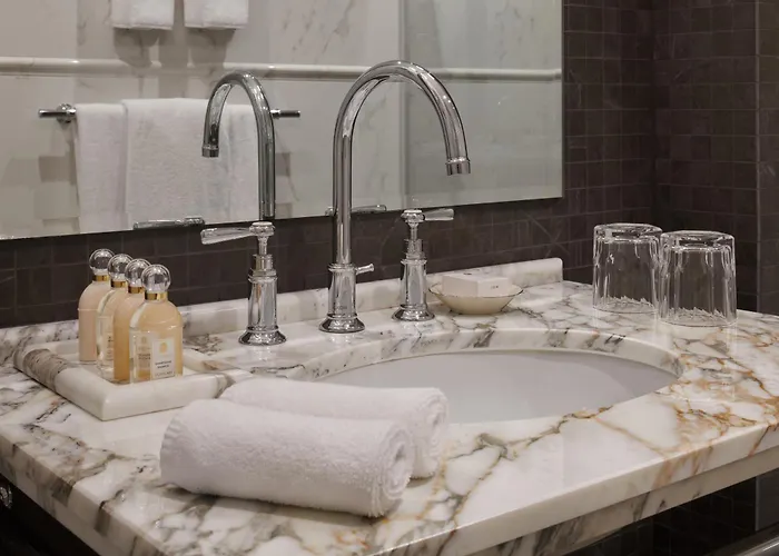 Hotel Palace Elisabeth Hvar - The Leading Of The World